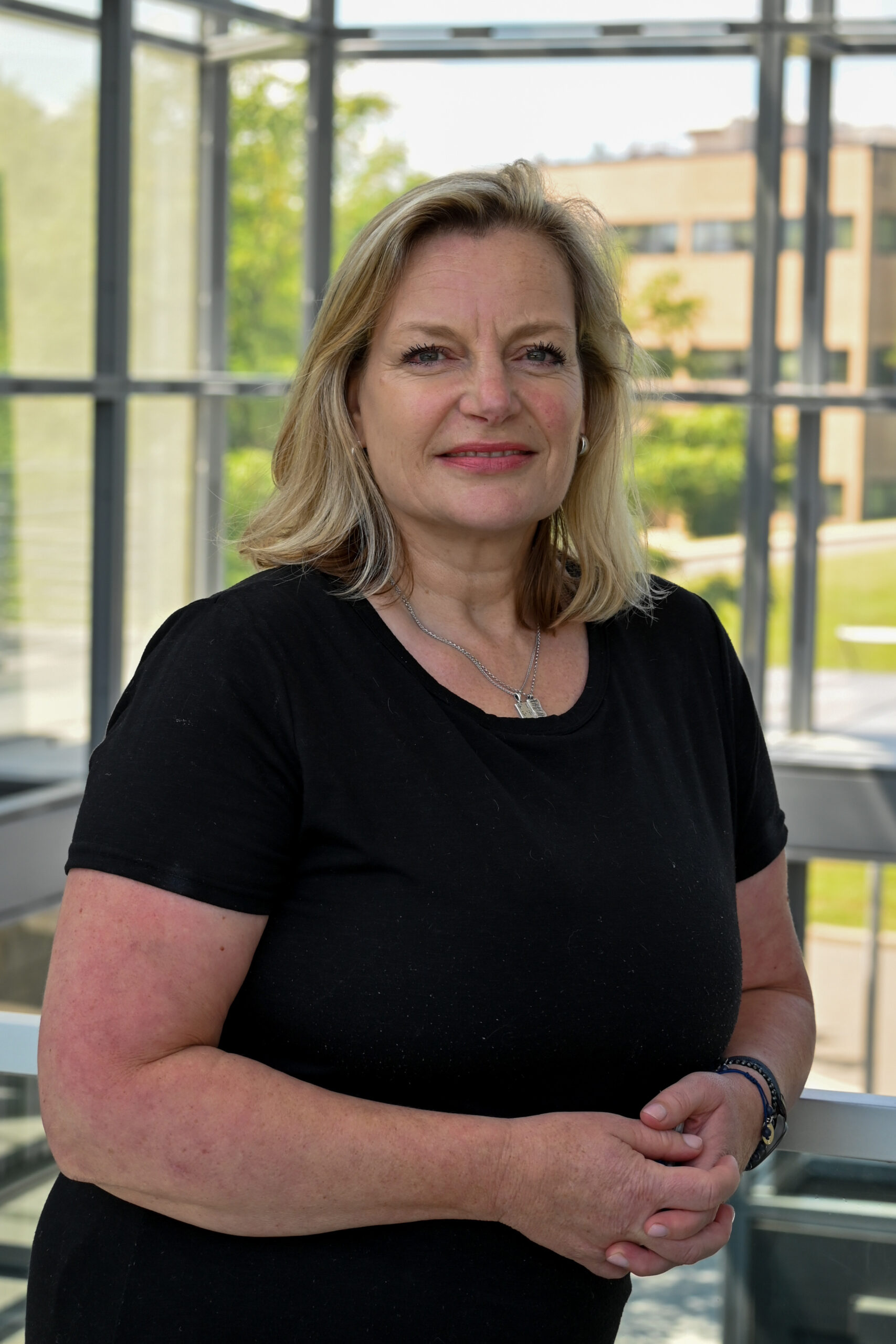 Lesley Painter-Farrell