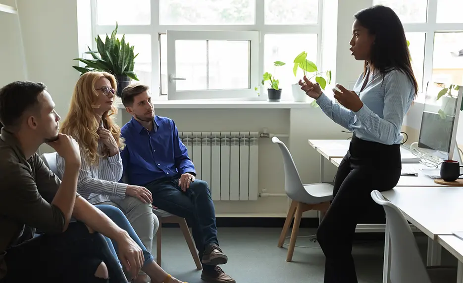 GES2100 120 Hour TEFL 935x572 1