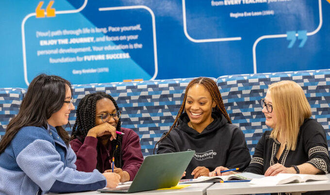 54392993989 a79ebfdcc2 c