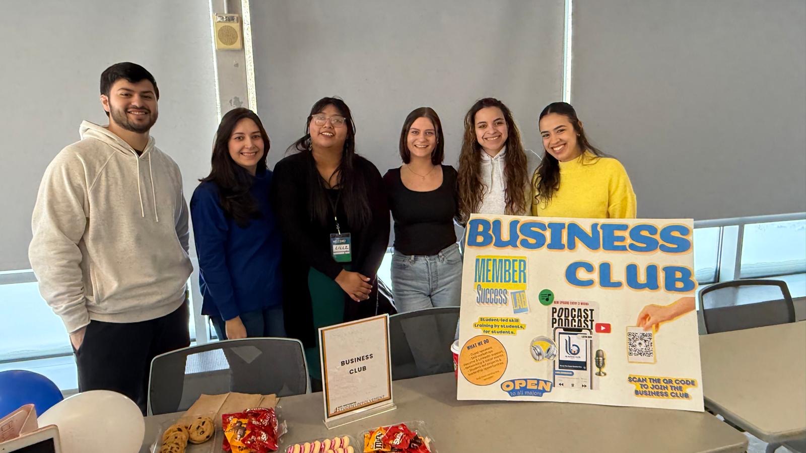 e5826c8e-3057-4619-b963-b90ed2ef07f1 2